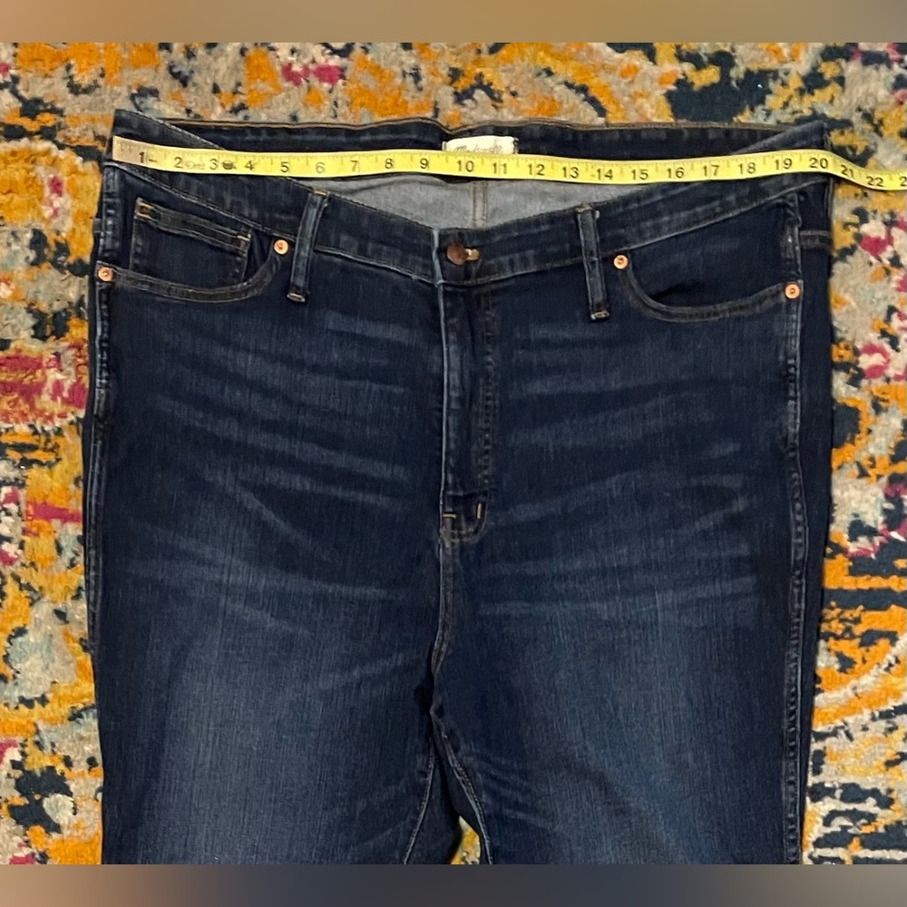 Madewell 10” High Rise Skinny Jeans - Picture 3 of 7